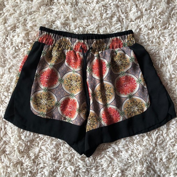 Freeway Pants - Adorable Printed Flowy Short